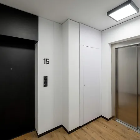 Modern With Parking Kepa Mieszczanska By Renters Appartamento *