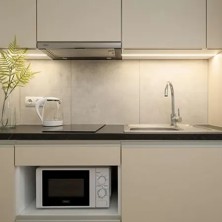 Modern With Parking Kepa Mieszczanska By Renters Appartamento *