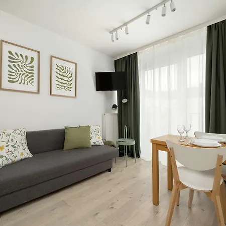 Modern With Parking Kepa Mieszczanska By Renters * Breslavia
